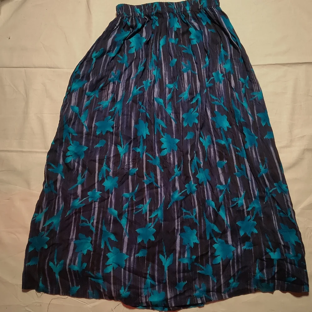 Unbranded Maxi Skirt Women's Black Blue Floral Elastic Waist Full Length Skirt